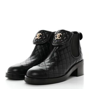 Chanel black Lambskin Quilted Cap Toe CC Turnlock Booties